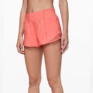Lululemon Hotty Hot shorts high rise 2.5 inch